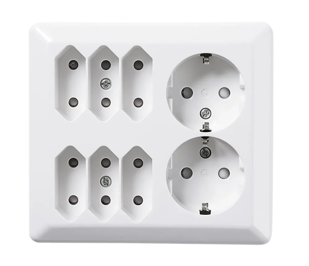 Elko EKO07482 Vägguttag renvit, 6 euro, 2 schuko