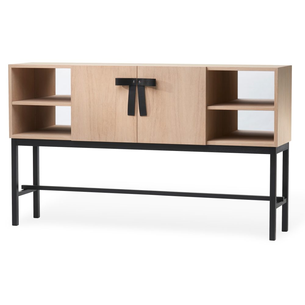 The Bow sideboard, Vitoljad ek