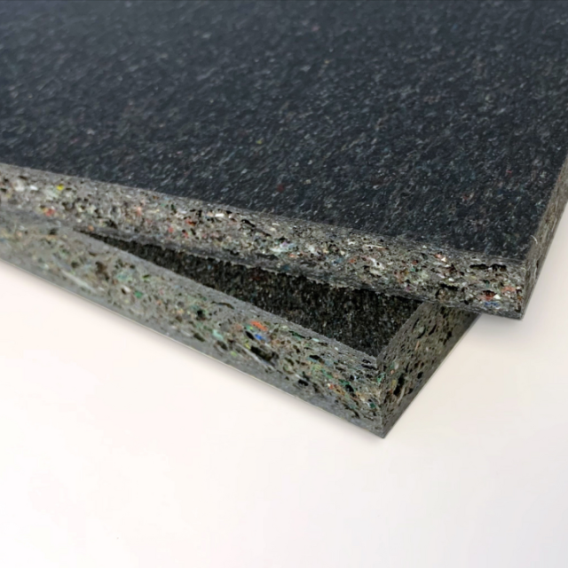 PLASTSKIVA GOP ÅTERVUNNEN EKOPLY, GRÅ/SVART 19MM 2440X1220MM