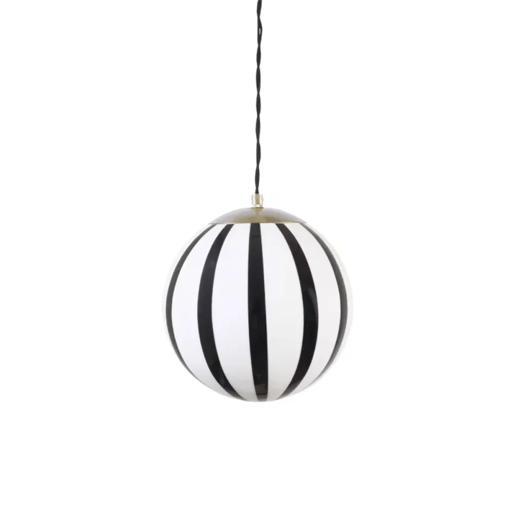 Taklampa Alba Opal Liten, E27, Svart & Vit, 21x23cm | Stuvbutiken